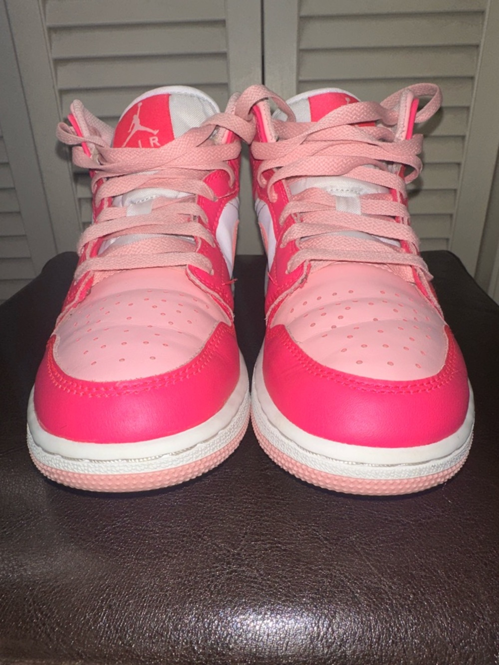(SOLD) Kids Jordan 1 Mid (GS) “Fierce Pink” Sneakers… - Picture 3 of 11